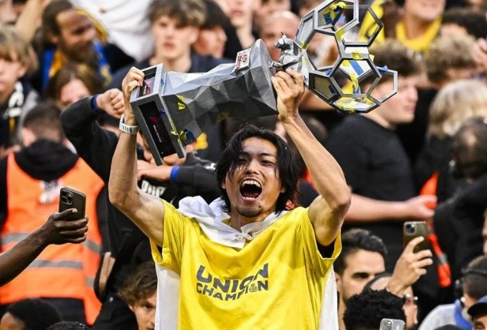 Bóng đá châu Âu lại có thêm kỳ tích