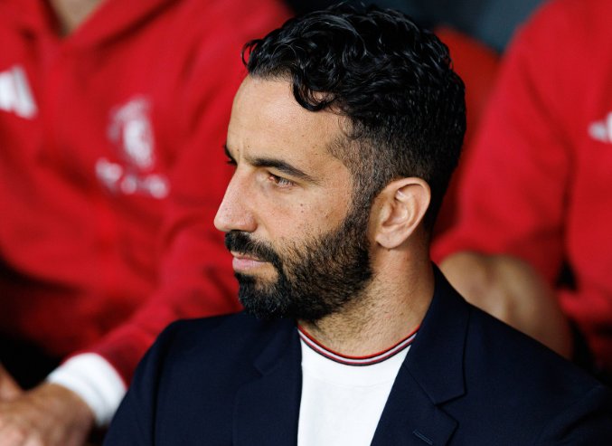 Ruben Amorim yêu cầu kỷ luật cao. Ảnh: Imago