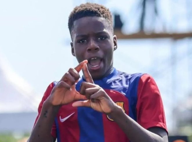 Destiny được ví von là "Yamal mới" của Barcelona.