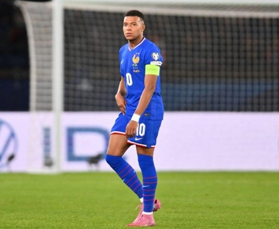 Tip bóng đá 14/10 01:45 Iceland vs Pháp: Toát mồ hôi ở Iceland