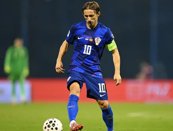 Tip bóng đá 15/11 02:45 Croatia vs Đảo Faroe: Thắng khiêm tốn