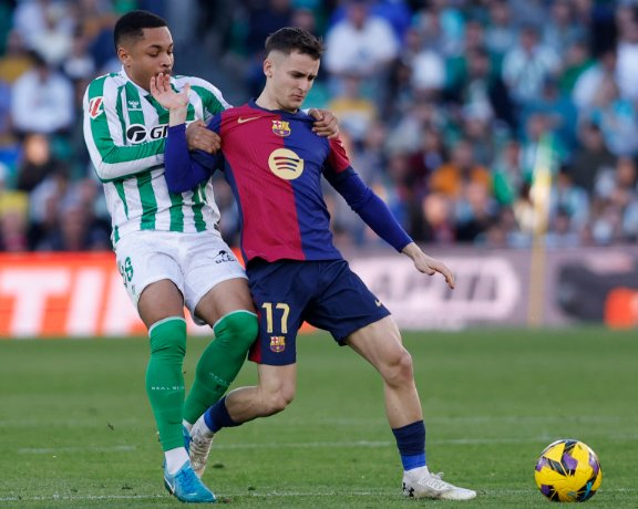 Tip bóng đá 7/12 0h:30 Real Betis vs Barcelona: Nhiệm vụ phải thắng