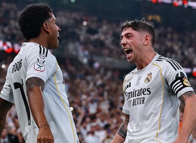 Valverde và Rodrygo cùng lập công mang chiến thắng về cho Real Madrid. (Nguồn: AS)