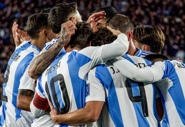 Argentina 3-0 Venezuela: 3 điểm ngọt ngào